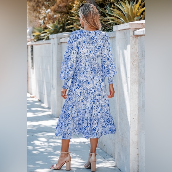 Cupshe Paisley Print Smocked Midi Dress - Picture 2 of 3